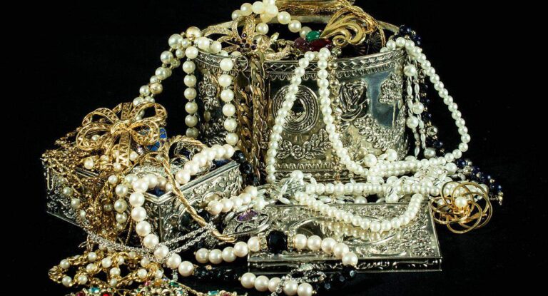 jewels-dream-meanings