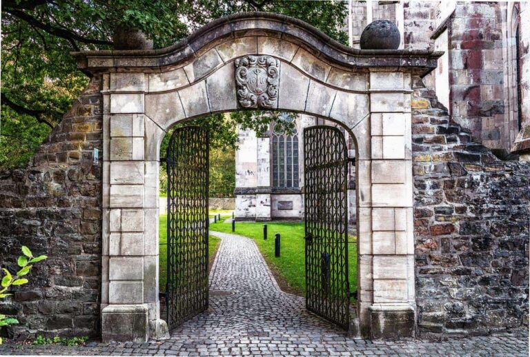 gate-dream-meaning