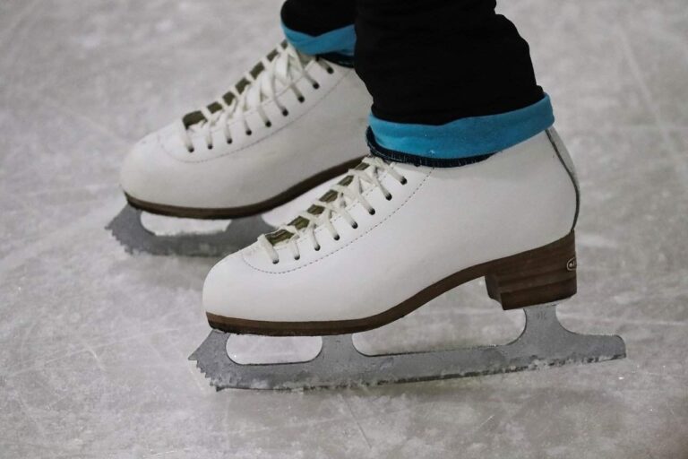 ice-skating-dream-meanings