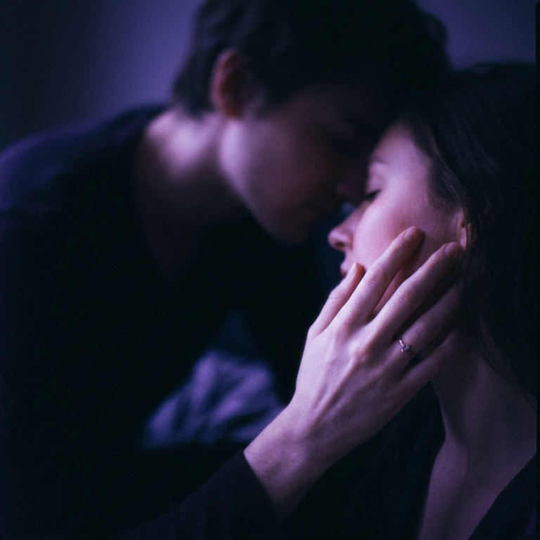 Soñar que alguien te besa: qué revela sobre tu deseo de aceptación