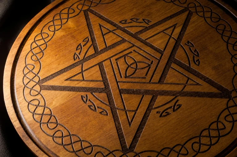 El Tetragramatón: el símbolo de protección esotérica más poderoso