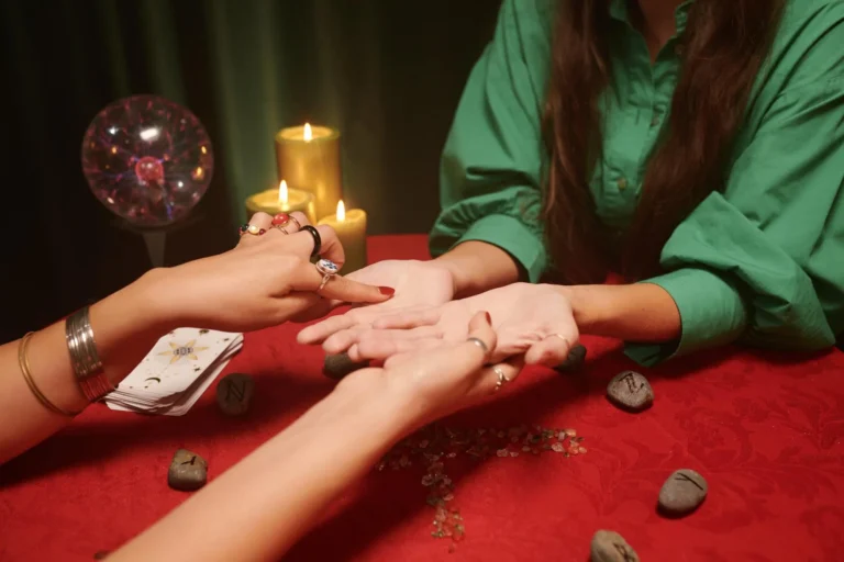¿Qué mano se lee en la quiromancia? diferencias entre izquierda y derecha